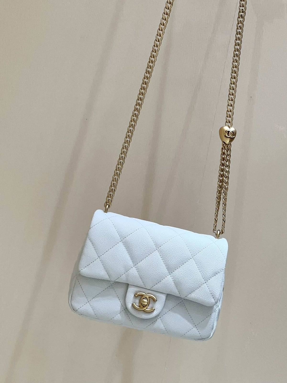 Ellebag’s Exquisite Replica: The White Caviar Leather Chanel Mini Flap Bag with Heart Clasp(2024 Dec Updated)-Best Quality Fake Louis Vuitton Bag Online Store, Replica designer bag ru