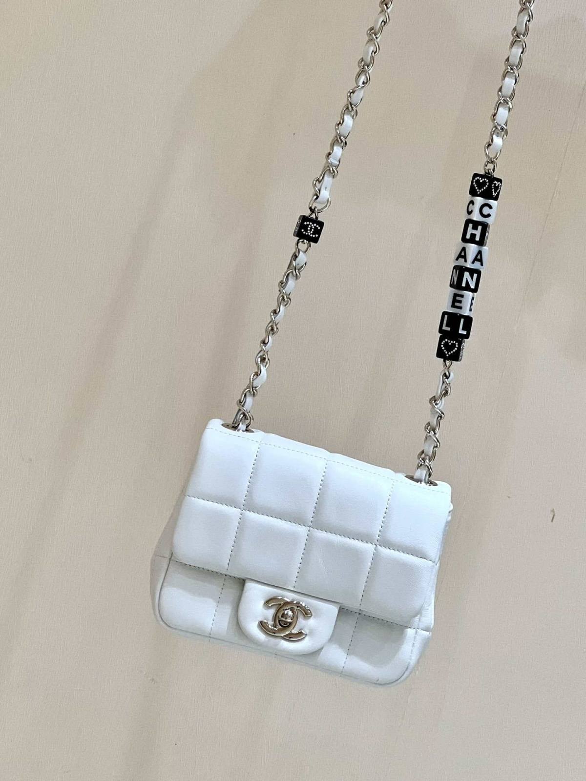 Ellebag’s Exquisite Replica: The White Lambskin Chanel 23C AS3744 with Vintage Hardware(2024 Dec Updated)-Best Quality Fake Louis Vuitton Bag Online Store, Replica designer bag ru