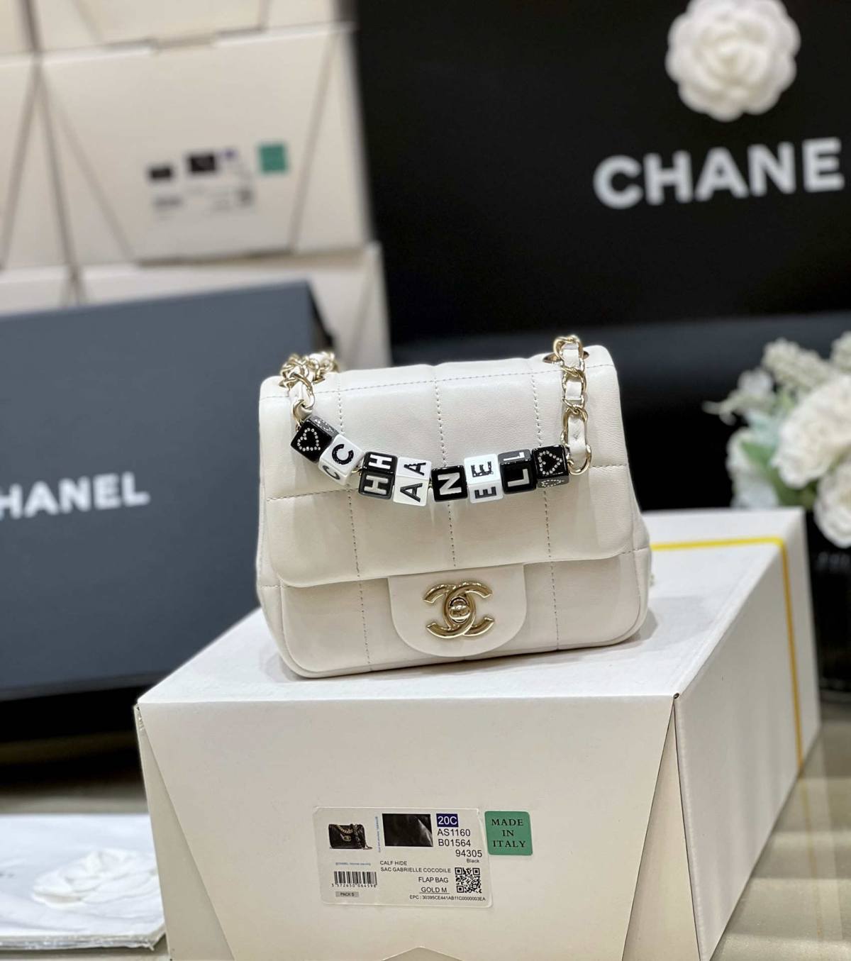 Ellebag’s Exquisite Replica: The White Lambskin Chanel 23C AS3744 with Vintage Hardware(2024 Dec Updated)-Best Quality Fake Louis Vuitton Bag Online Store, Replica designer bag ru