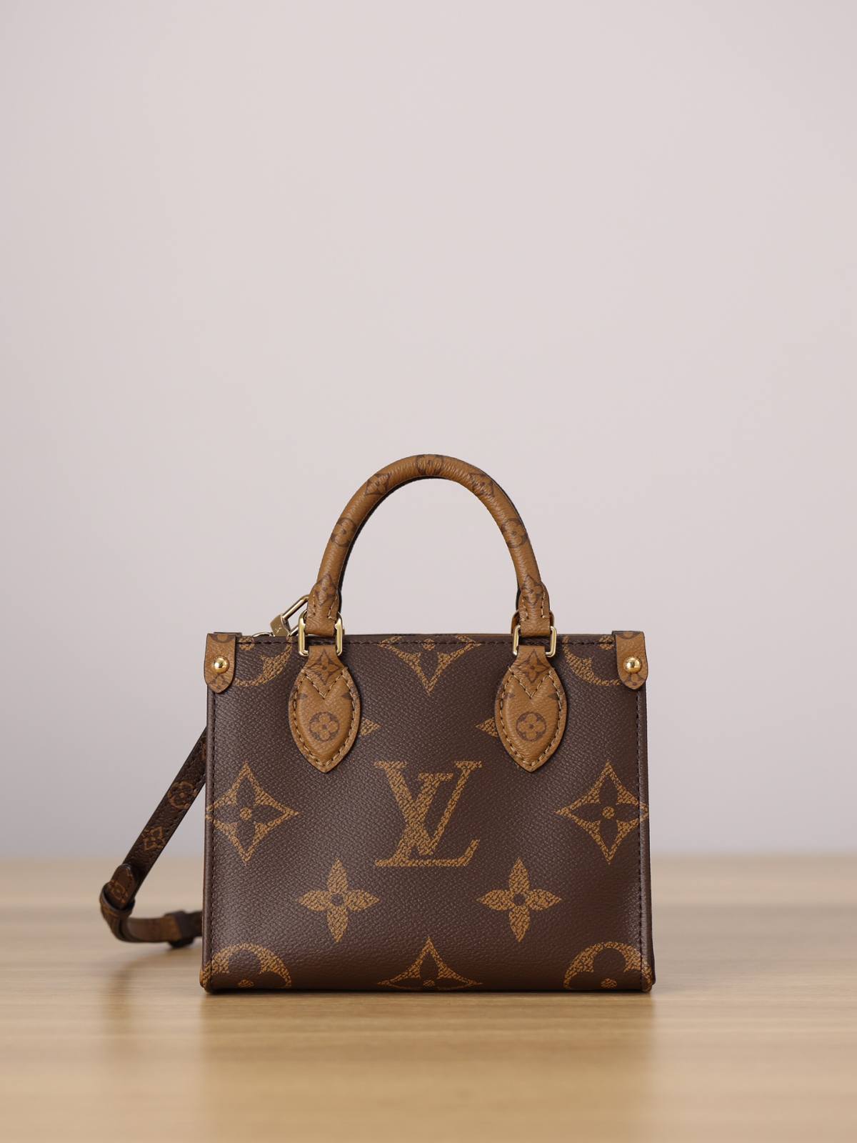 Louis Vuitton M46839 OnTheGo BB Handbag: Unrivaled Craftsmanship by Ellebag(2024 Dec Updated)-Zoo Zoo Fake Louis Vuitton Hnab Online Khw, Replica designer hnab ru