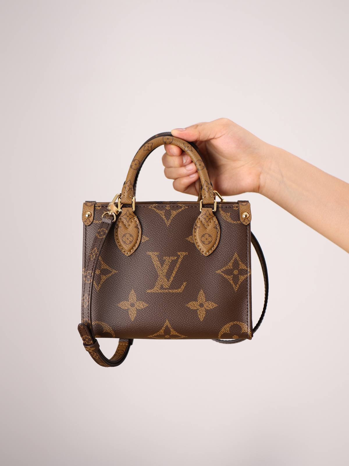 Louis Vuitton M46839 OnTheGo BB Handbag: Unrivaled Craftsmanship by Ellebag(2024 Dec Updated)-Zoo Zoo Fake Louis Vuitton Hnab Online Khw, Replica designer hnab ru