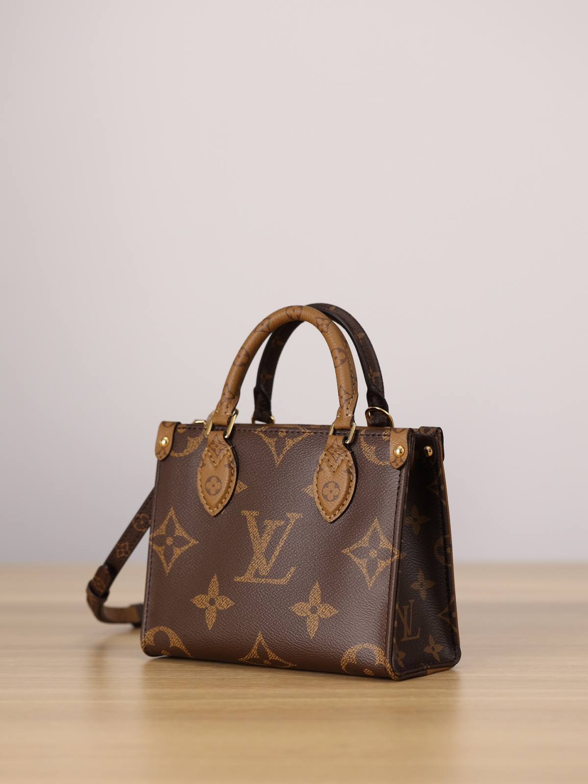 Louis Vuitton M46839 OnTheGo BB Handbag: Unrivaled Craftsmanship by Ellebag(2024 Dec Updated)-Zoo Zoo Fake Louis Vuitton Hnab Online Khw, Replica designer hnab ru