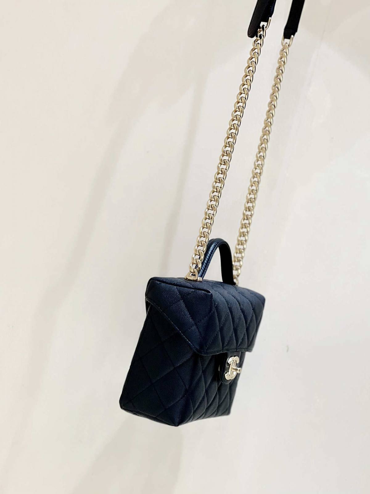 Ellebag’s Masterful Recreation of the Chanel 23C 3729 Bag(2024 Dec Updated)-Best Quality Fake Louis Vuitton Bag Online Store, Replica designer bag ru