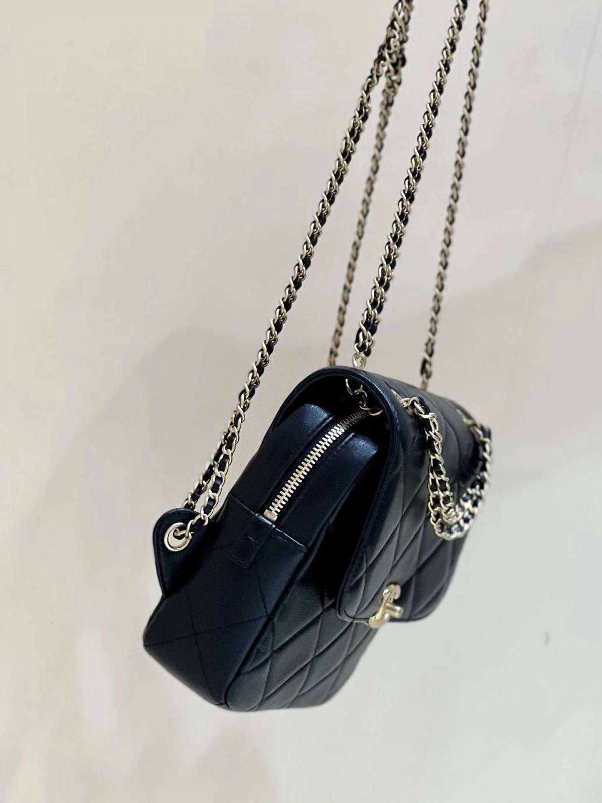 Ellebag’s Masterful Recreation of the Chanel 23P 3884 Lambskin Flap Bag with Gold Hardware(2024 Dec Updated)-Yakanakisa Hunhu Fake Louis Vuitton Bag Online Store, Replica dhizaini bag ru