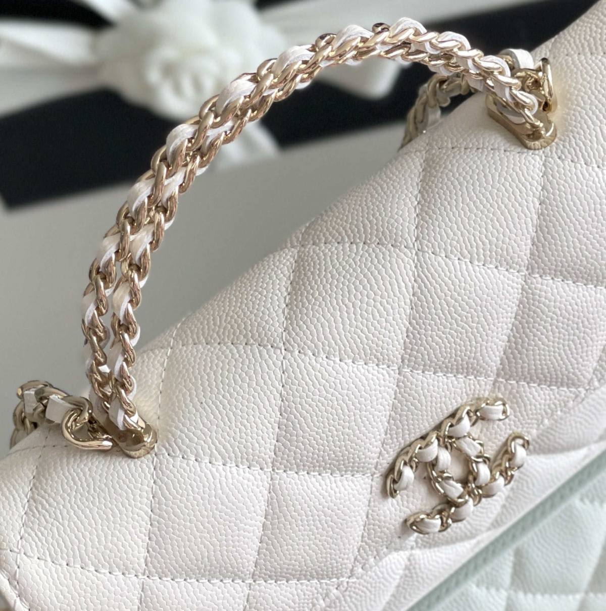 Ellebag’s Masterful Recreation of the Chanel 23P White Caviar Leather Bag(2024 Dec Updated)-Best Quality Fake Louis Vuitton Bag Online Store, Replica designer bag ru