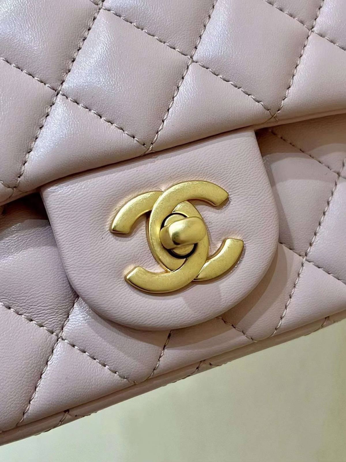 Ellebag’s Masterful Recreation of the Chanel 23S 4040 Pink Lambskin Flap Bag with Gold Hardware(2024 Dec Updated)-Best Quality Fake Louis Vuitton Bag Online Store, Replica designer bag ru