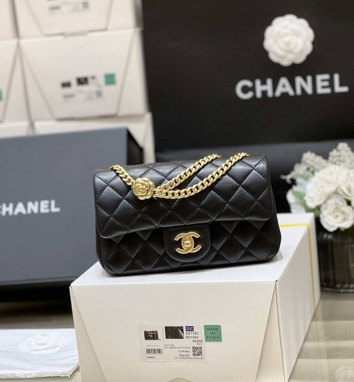 Ellebag’s Masterful Recreation of the Chanel 23S 4041 Black Lambskin Flap Bag with Camellia Clasp(2024 Dec Updated)-Best Quality Fake Louis Vuitton Bag Online Store, Replica designer bag ru