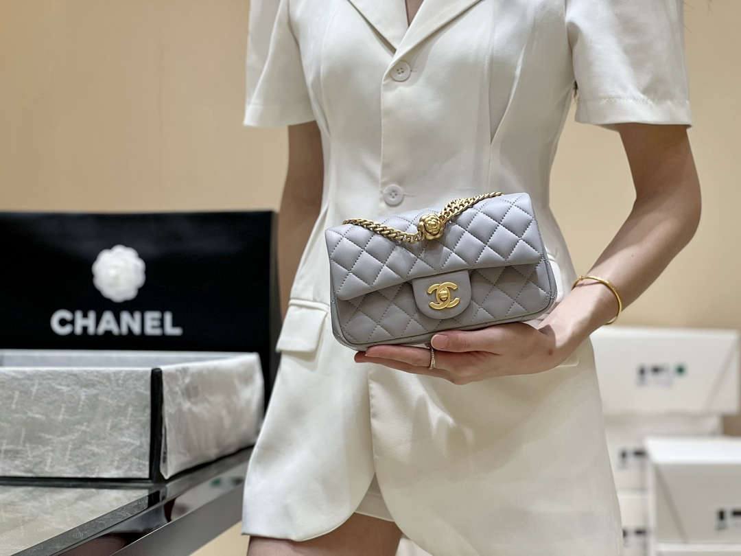 Ellebag’s Masterful Recreation of the Chanel 23S 4041 Blue Lambskin Flap Bag with Camellia Clasp(2024 Dec Updated)-Best Quality Fake Louis Vuitton Bag Online Store, Replica designer bag ru