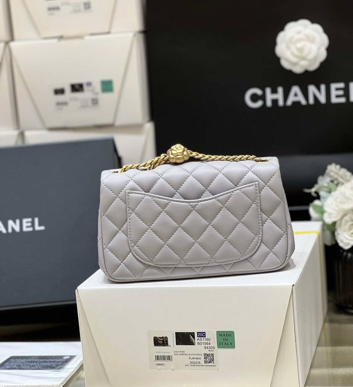 Ellebag’s Masterful Recreation of the Chanel 23S 4041 Blue Lambskin Flap Bag with Camellia Clasp(2024 Dec Updated)-Best Quality Fake Louis Vuitton Bag Online Store, Replica designer bag ru