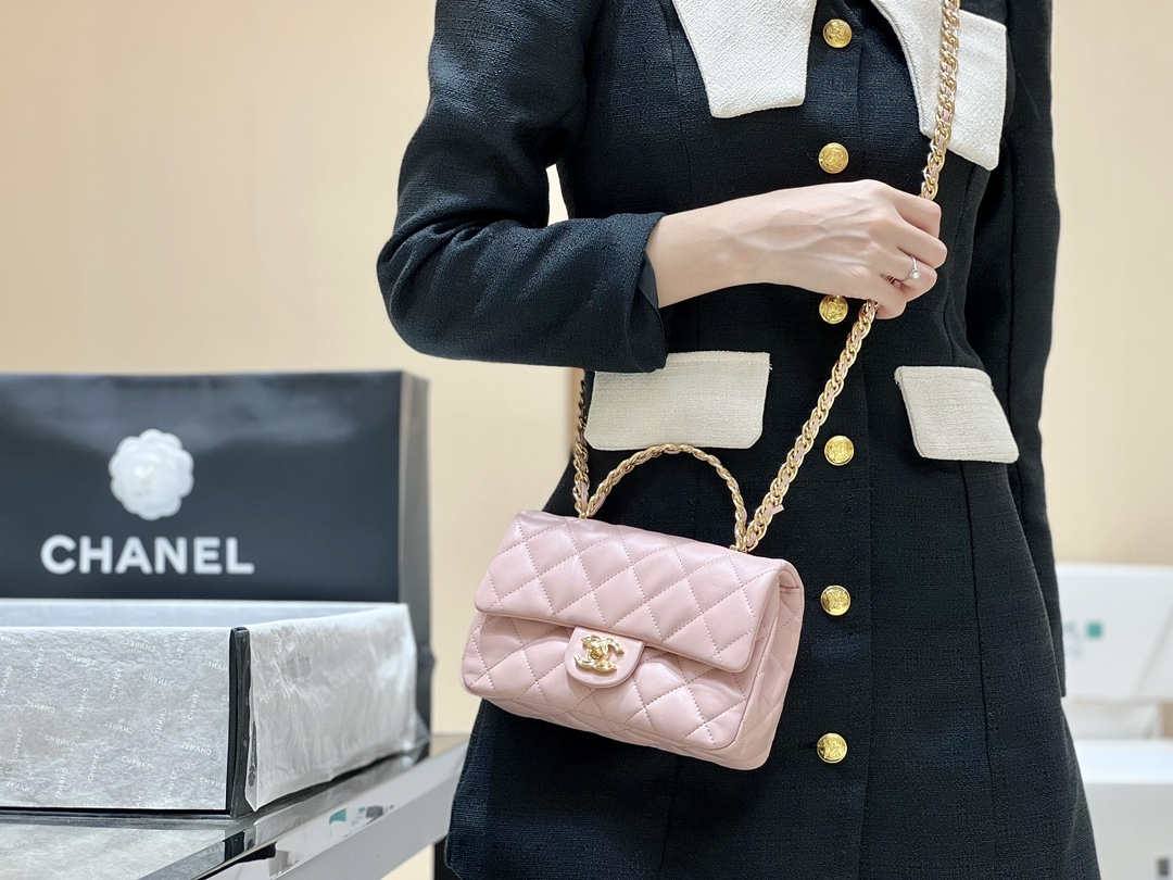 Ellebag’s Masterful Recreation of the Chanel 23S AS4023 Pink Gold Lambskin Top Handle Bag(2024 Dec Updated)-Best Quality Fake Louis Vuitton Bag Online Store, Replica designer bag ru