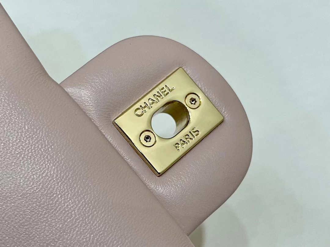 Ellebag’s Masterful Recreation of the Chanel 23S AS4023 Pink Gold Lambskin Top Handle Bag(2024 Dec Updated)-Best Quality Fake Louis Vuitton Bag Online Store, Replica designer bag ru