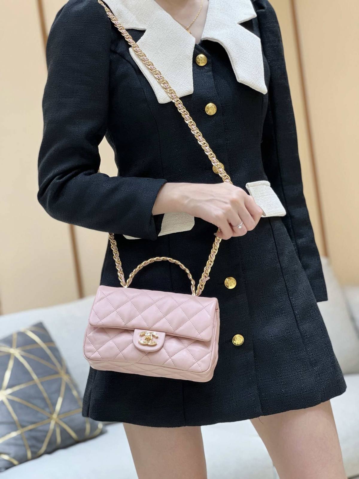 Ellebag’s Masterful Recreation of the Chanel 23S AS4023 Pink Gold Lambskin Top Handle Bag(2024 Dec Updated)-Best Quality Fake Louis Vuitton Bag Online Store, Replica designer bag ru