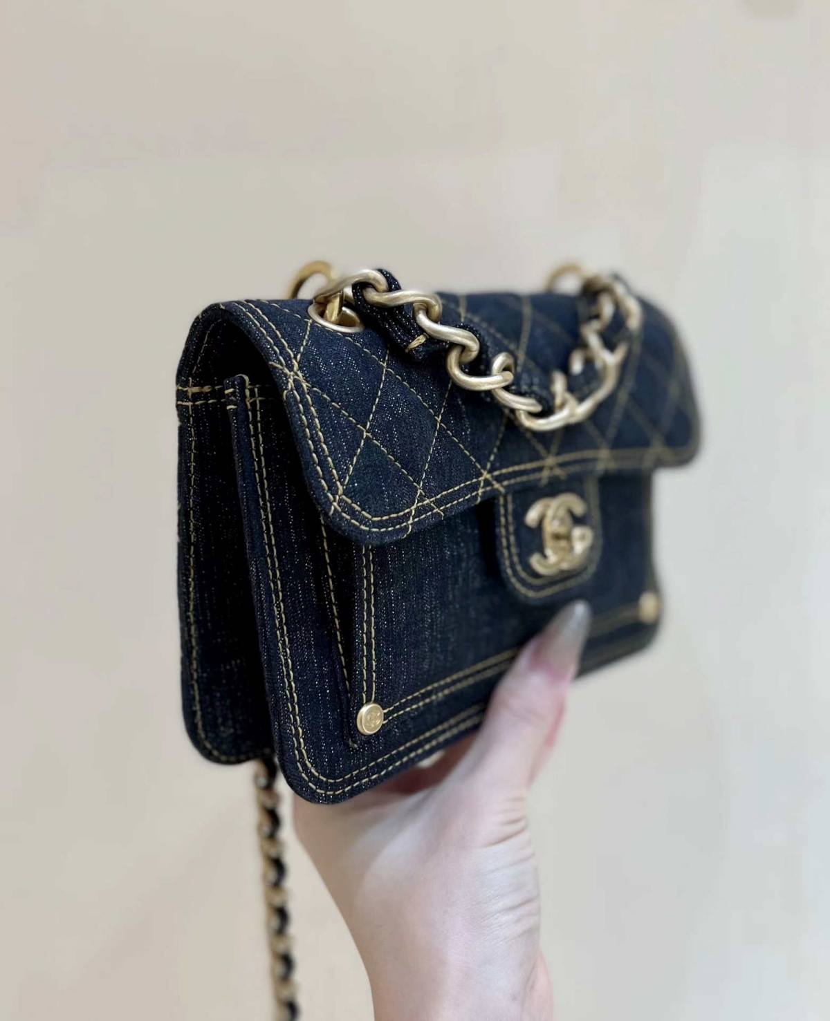 Ellebag’s Masterful Recreation of the Chanel 23S AS4051 Canvas Bag(2024 Dec Updated)-Bästa kvalitet Fake Louis Vuitton Bag Online Store, Replica designer bag ru