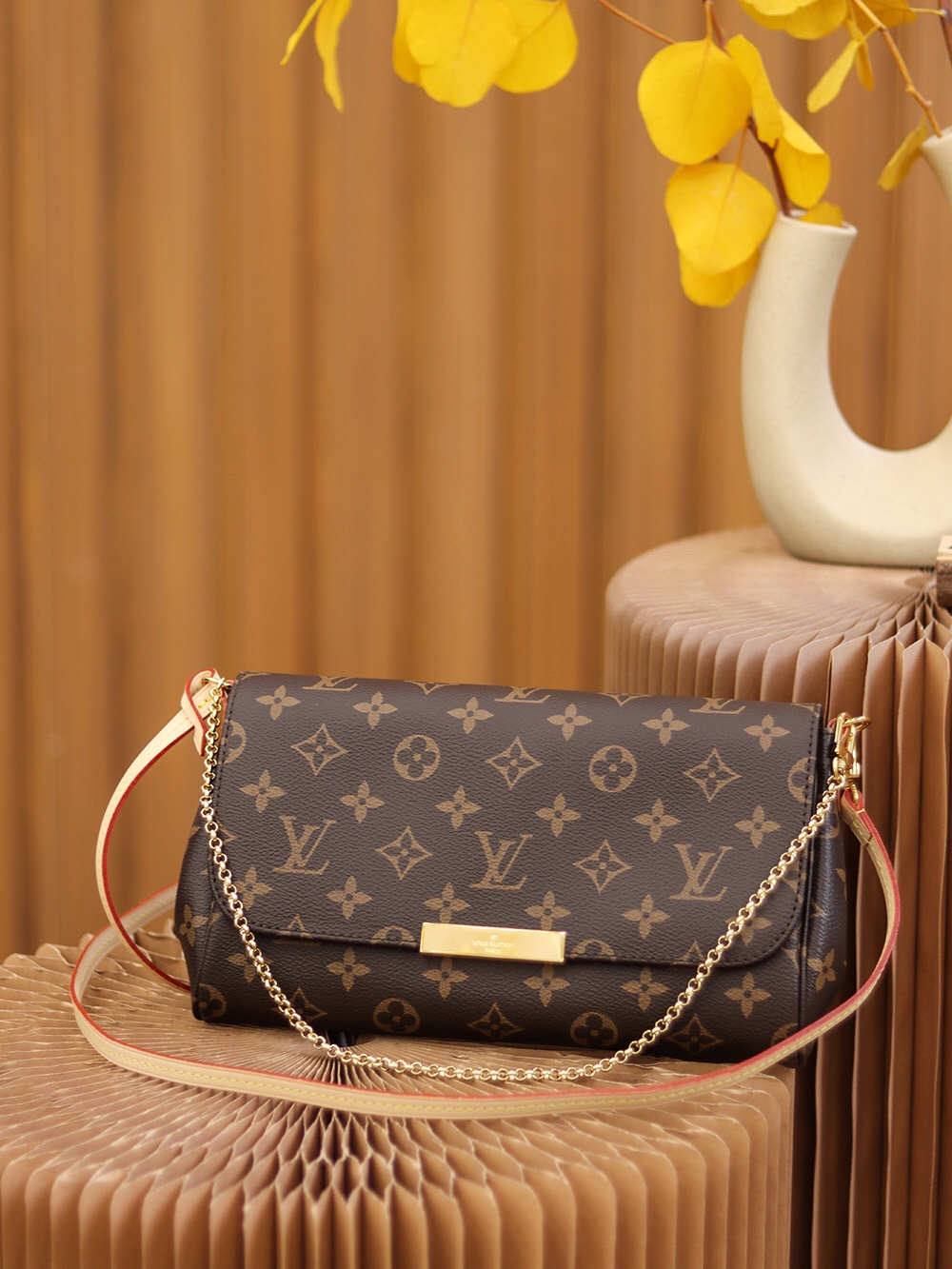 Ellebag’s 1:1 Replica of Louis Vuitton M40718 Favorite Bag: A Masterpiece in Craftsmanship(2025 Jan Updated)-Kedai Dalam Talian Beg Louis Vuitton Palsu Kualiti Terbaik, Beg reka bentuk replika ru