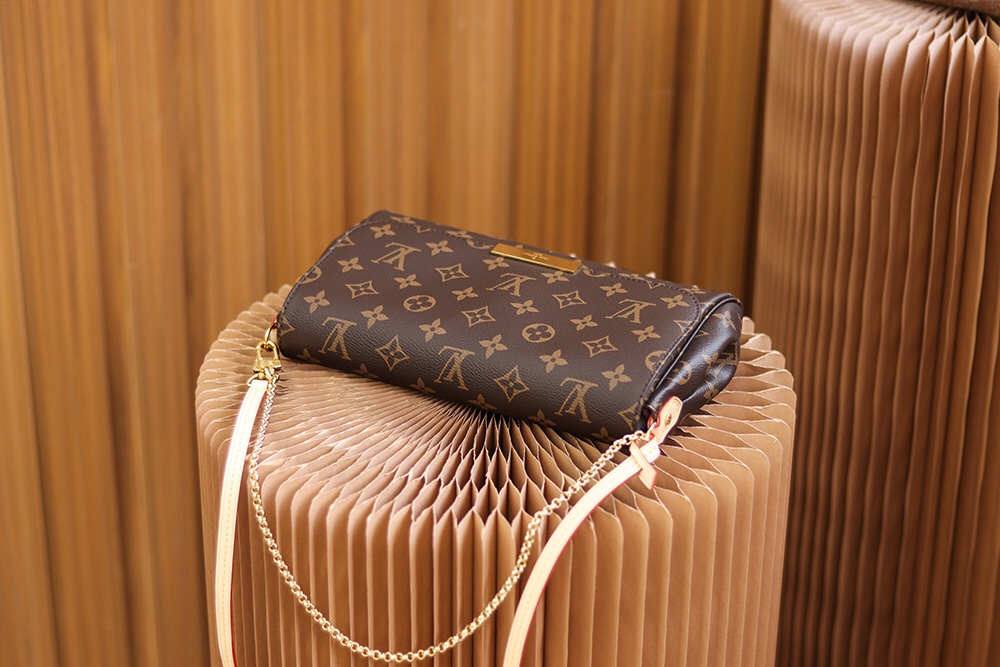 Ellebag’s 1:1 Replica of Louis Vuitton M40718 Favorite Bag: A Masterpiece in Craftsmanship(2025 Jan Updated)-Kedai Dalam Talian Beg Louis Vuitton Palsu Kualiti Terbaik, Beg reka bentuk replika ru