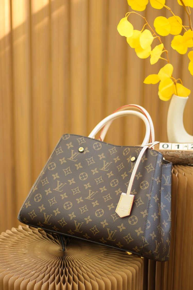 Ellebag’s 1:1 Replica of Louis Vuitton M41056 Montaigne: A Timeless Classic Reborn(2025 Jan Updated)-Kedai Dalam Talian Beg Louis Vuitton Palsu Kualiti Terbaik, Beg reka bentuk replika ru