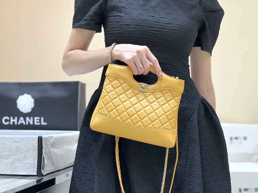 Ellebag’s Masterful Recreation of the AS4133 Chanel 31 Mini Shopping Bag(2025 Jan Updated)-Legjobb minőségű hamis Louis Vuitton táska online áruház, replika designer táska ru