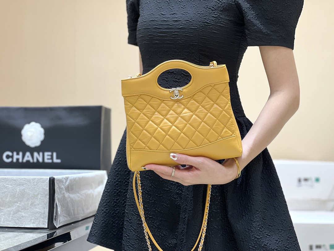 Ellebag’s Masterful Recreation of the AS4133 Chanel 31 Mini Shopping Bag(2025 Jan Updated)-Legjobb minőségű hamis Louis Vuitton táska online áruház, replika designer táska ru