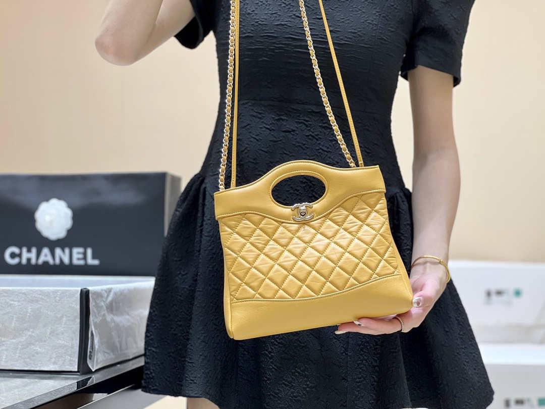 Ellebag’s Masterful Recreation of the AS4133 Chanel 31 Mini Shopping Bag(2025 Jan Updated)-Legjobb minőségű hamis Louis Vuitton táska online áruház, replika designer táska ru