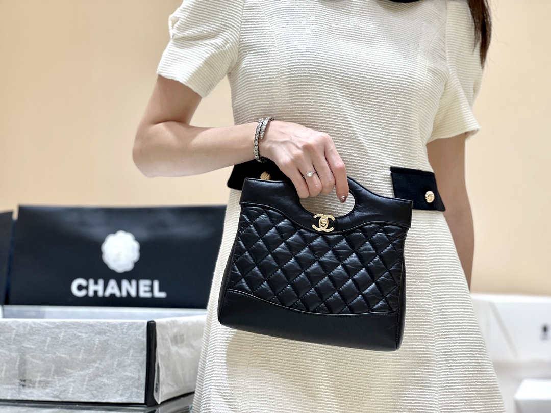 Ellebag’s Masterful Recreation of the Chanel 31 Mini Shopping Bag(2025 Jan Updated)-Beste kwaliteit nep Louis Vuitton tas online winkel, replica designer tas ru