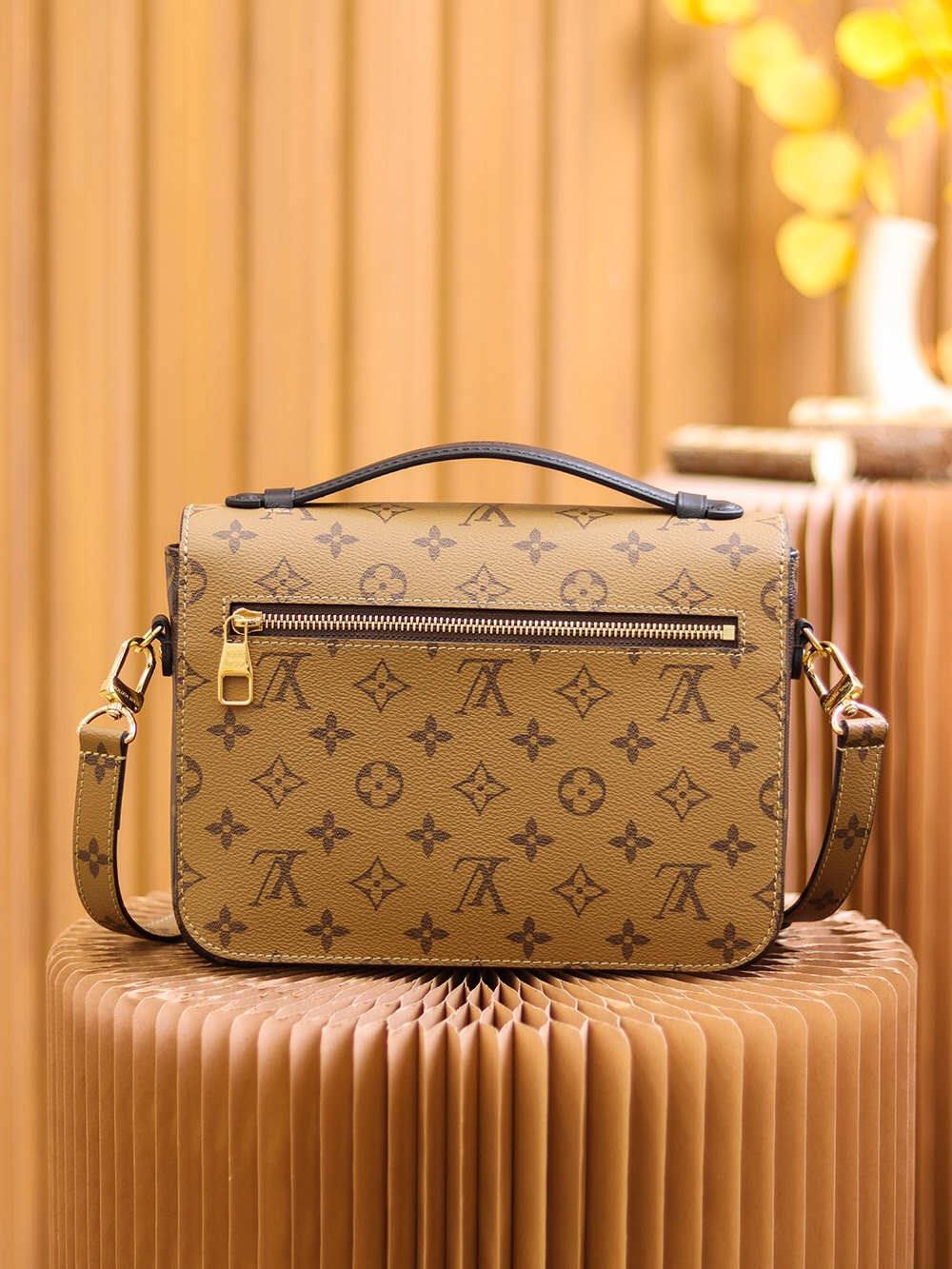 “Ellebag’s 1:1 Replica of Louis Vuitton M44876 Pochette Metis: The Timeless Classic in Monogram with a Twist”(2025 Jan Updated)-Best Quality Fake Louis Vuitton Bag Online Store, Replica designer bag ru