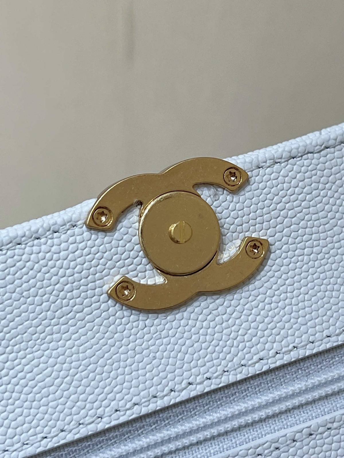 Ellebag’s Masterful Recreation of the Chanel AP3019 White Caviar Leather Wallet on Chain(2025 Jan Updated)-Best Quality Fake Louis Vuitton Bag Online Store, Replica designer bag ru