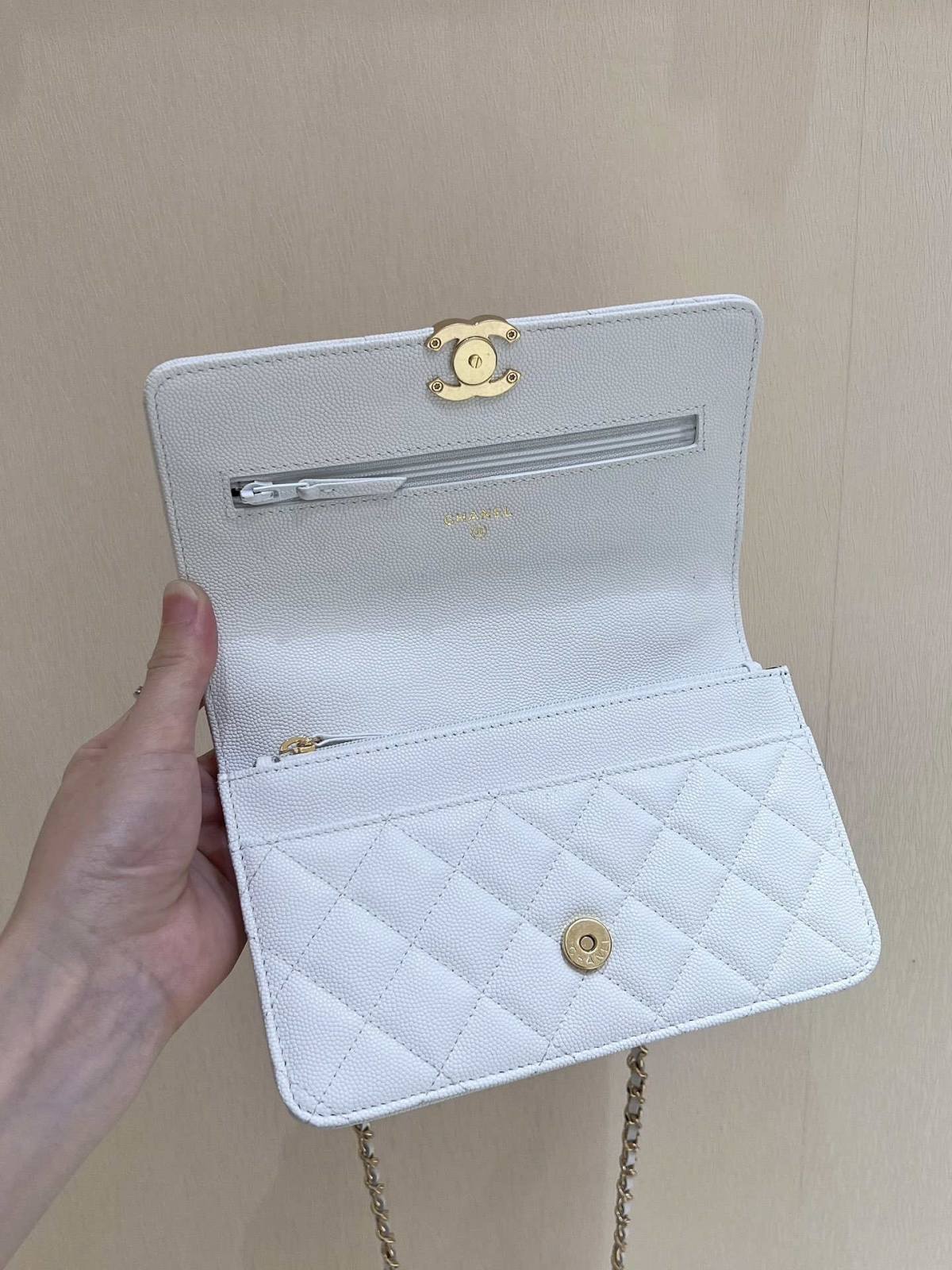 Ellebag’s Masterful Recreation of the Chanel AP3019 White Caviar Leather Wallet on Chain(2025 Jan Updated)-Best Quality Fake Louis Vuitton Bag Online Store, Replica designer bag ru