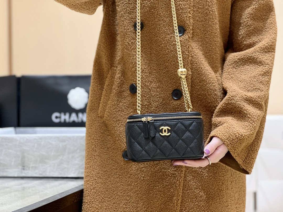 Ellebag’s Masterful Recreation of the Chanel AP3204 Black Caviar Leather Vanity Case(2025 Jan Updated)-Լավագույն որակի կեղծ Louis Vuitton պայուսակների առցանց խանութ, Replica դիզայներական պայուսակ ru