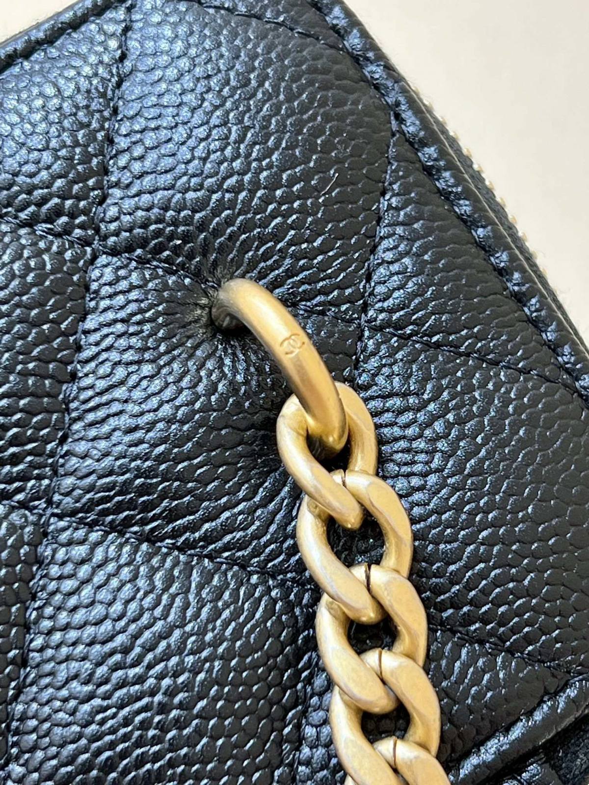 Ellebag’s Masterful Recreation of the Chanel AP3204 Black Caviar Leather Vanity Case(2025 Jan Updated)-Լավագույն որակի կեղծ Louis Vuitton պայուսակների առցանց խանութ, Replica դիզայներական պայուսակ ru