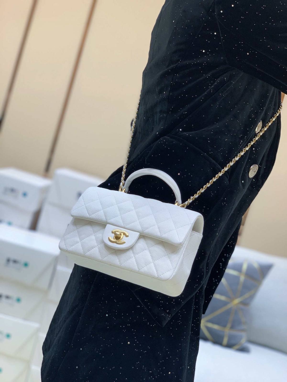 Ellebag’s Masterful Recreation of the Chanel AS2431 White Caviar Leather Mini Flap Bag with Top Handle(2025 Jan Updated)-Best Quality Replica designer Bag factory in China