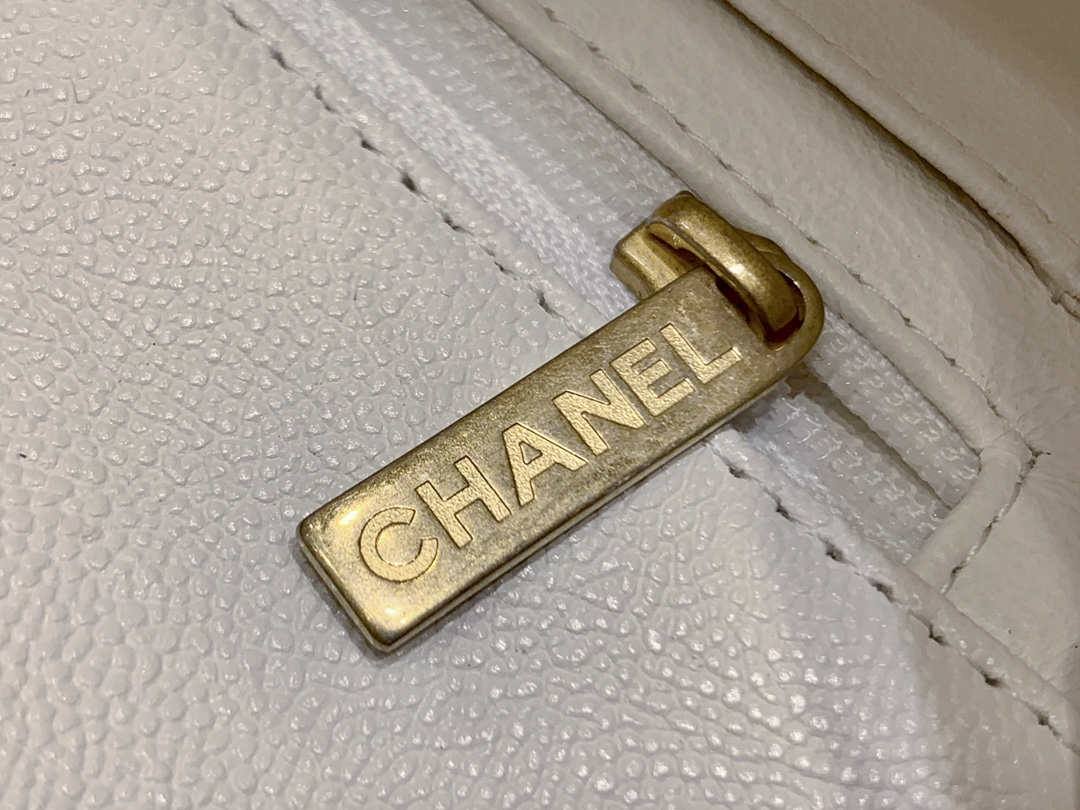 Ellebag’s Masterful Recreation of the Chanel AS2431 White Caviar Leather Mini Flap Bag with Top Handle(2025 Jan Updated)-Best Quality Replica designer Bag factory in China