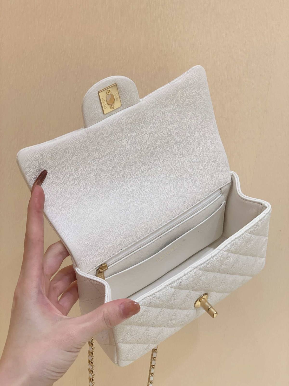 Ellebag’s Masterful Recreation of the Chanel AS2431 White Caviar Leather Mini Flap Bag with Top Handle(2025 Jan Updated)-Best Quality Replica designer Bag factory in China