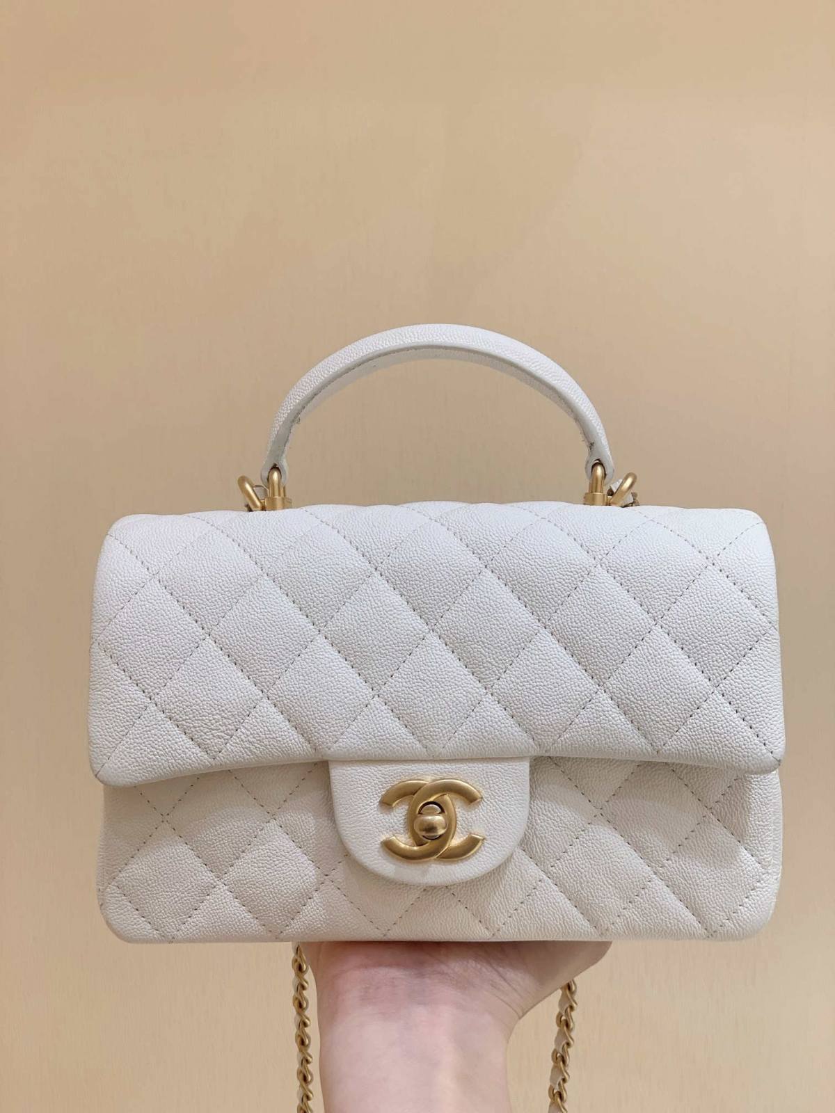 Ellebag’s Masterful Recreation of the Chanel AS2431 White Caviar Leather Mini Flap Bag with Top Handle(2025 Jan Updated)-Best Quality Replica designer Bag factory in China