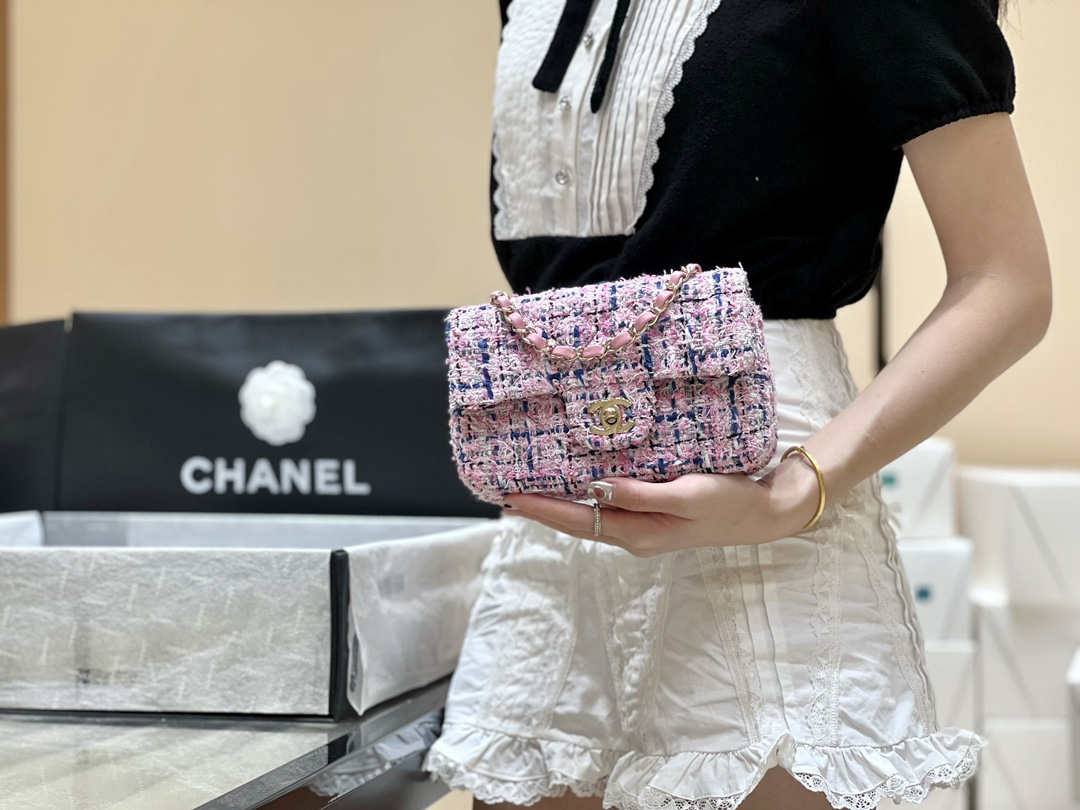 Ellebag’s Masterful Recreation of the Chanel CF 20cm AS1116 Pink Tweed Bag(2025 Jan Updated)-최고의 품질 가짜 루이비통 가방 온라인 스토어, 복제 디자이너 가방 ru