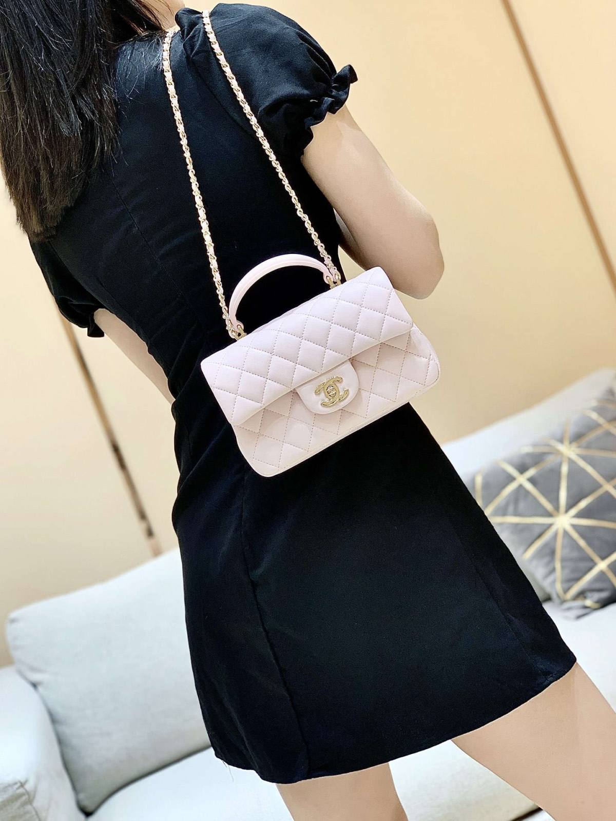 Ellebag’s Masterful Recreation of the Chanel Classic Flap Mini Handle AP2431: A Journey Through Three Exquisite Hues(2025 Jan Updated)-Best Quality Fake Louis Vuitton Bag Online Store, Replica designer bag ru