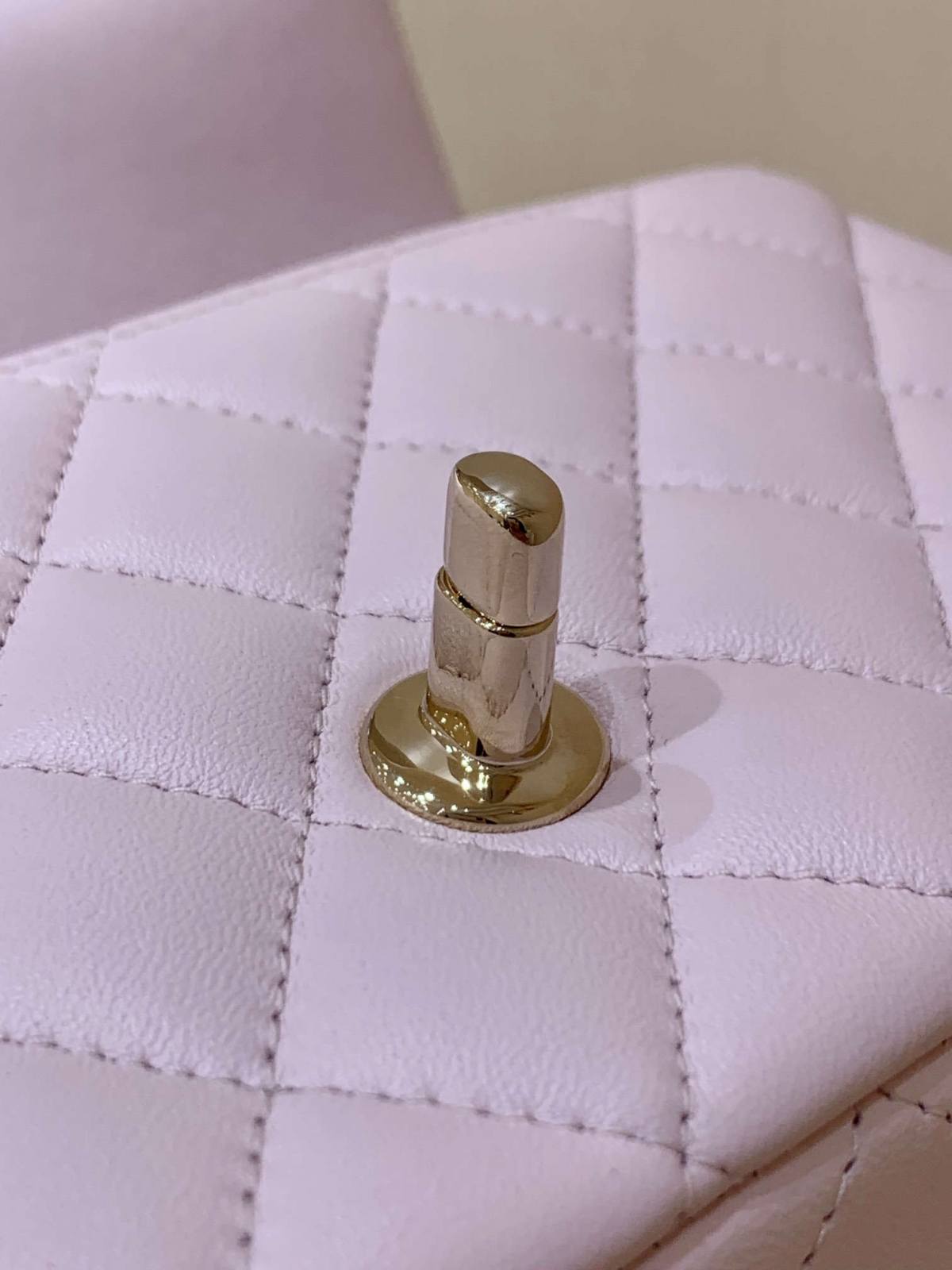 Ellebag’s Masterful Recreation of the Chanel Classic Flap Mini Handle AP2431: A Journey Through Three Exquisite Hues(2025 Jan Updated)-Best Quality Fake Louis Vuitton Bag Online Store, Replica designer bag ru