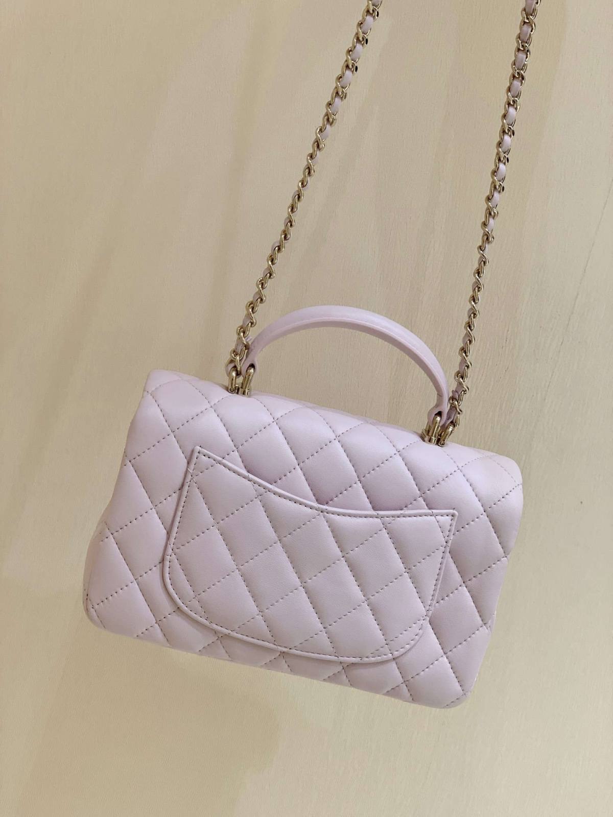 Ellebag’s Masterful Recreation of the Chanel Classic Flap Mini Handle AP2431: A Journey Through Three Exquisite Hues(2025 Jan Updated)-Best Quality Fake Louis Vuitton Bag Online Store, Replica designer bag ru