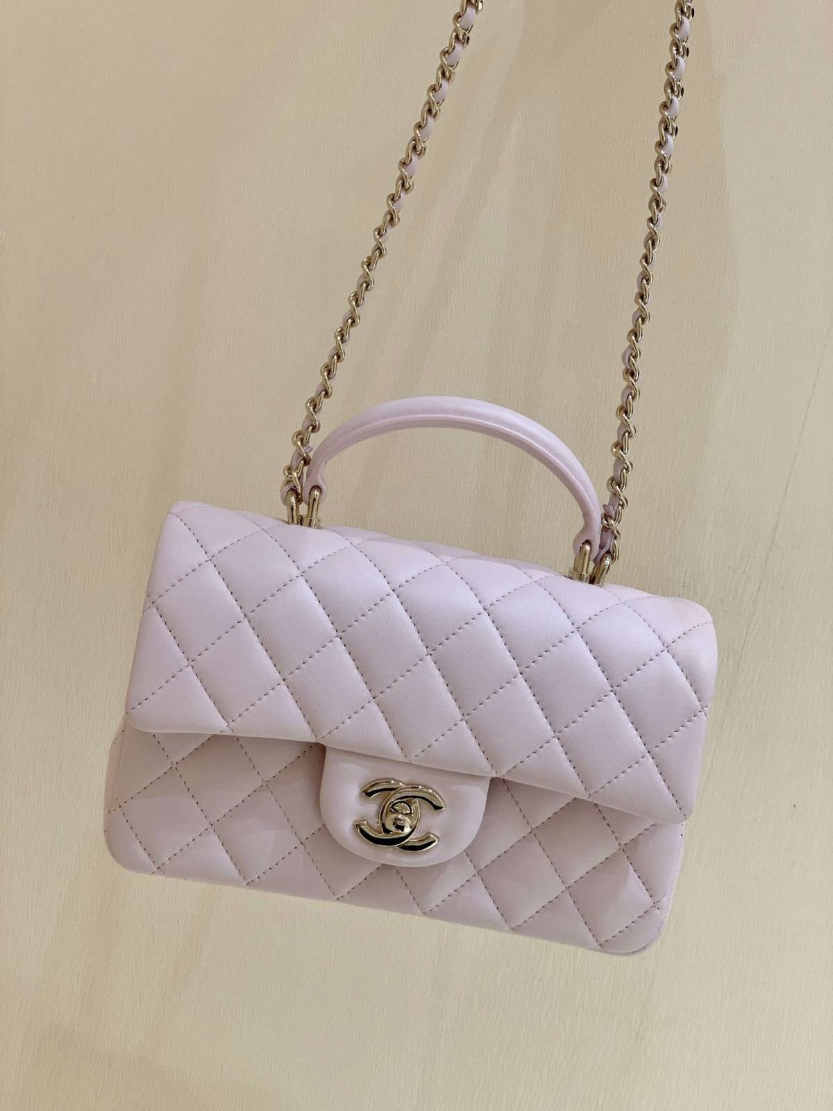 Ellebag’s Masterful Recreation of the Chanel Classic Flap Mini Handle AP2431: A Journey Through Three Exquisite Hues(2025 Jan Updated)-Best Quality Fake Louis Vuitton Bag Online Store, Replica designer bag ru