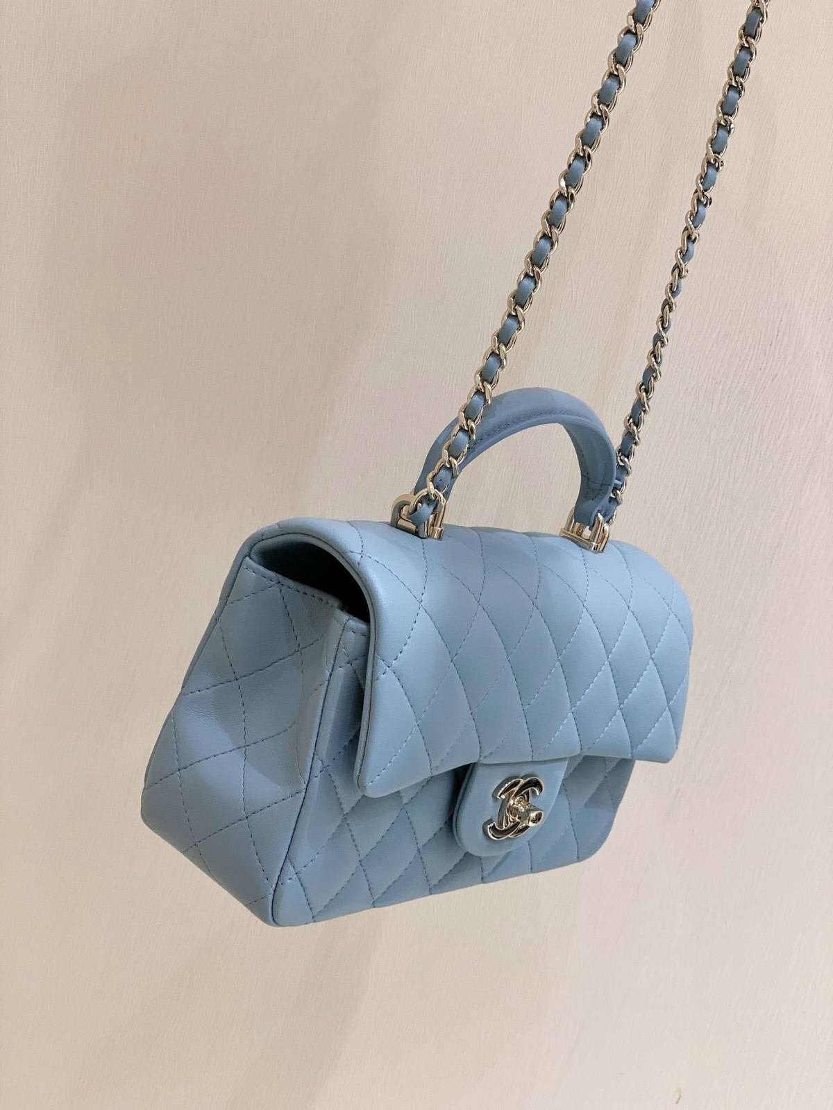 Ellebag’s Masterful Recreation of the Chanel Classic Flap Mini Handle AP2431: A Journey Through Three Exquisite Hues(2025 Jan Updated)-Best Quality Fake Louis Vuitton Bag Online Store, Replica designer bag ru