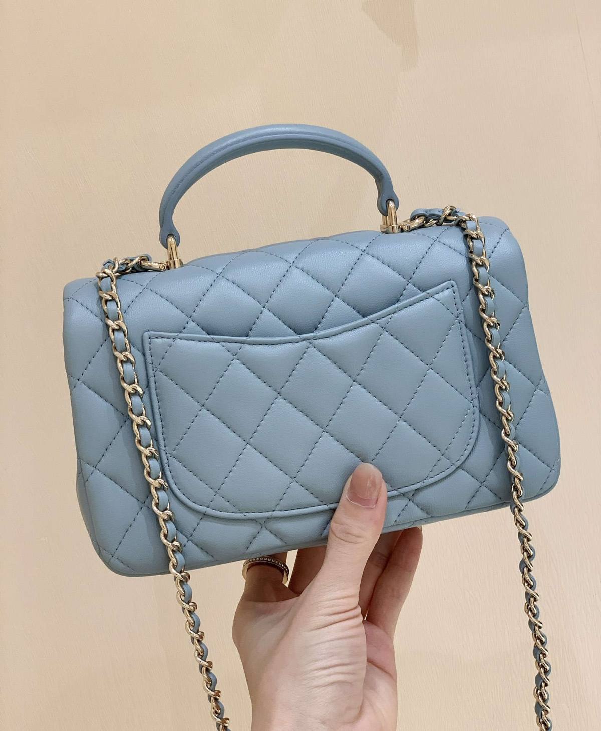 Ellebag’s Masterful Recreation of the Chanel Classic Flap Mini Handle AP2431: A Journey Through Three Exquisite Hues(2025 Jan Updated)-Best Quality Fake Louis Vuitton Bag Online Store, Replica designer bag ru