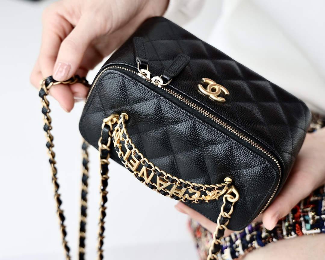 Ellebag’s Masterful Recreation of the Chanel Top Handle Vanity AP2805: A Journey Through Four Exquisite Hues(2025 Jan Updated)-Best Quality Fake Louis Vuitton Bag Online Store, Replica designer bag ru