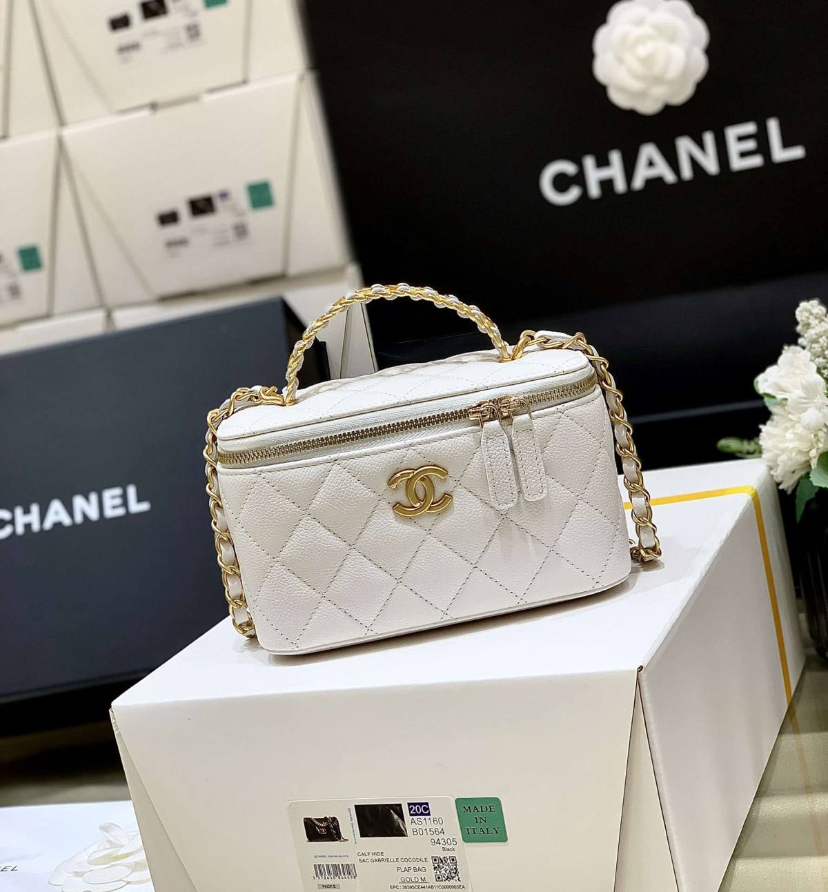 Ellebag’s Masterful Recreation of the Chanel Top Handle Vanity AP2805: A Journey Through Four Exquisite Hues(2025 Jan Updated)-Best Quality Fake Louis Vuitton Bag Online Store, Replica designer bag ru