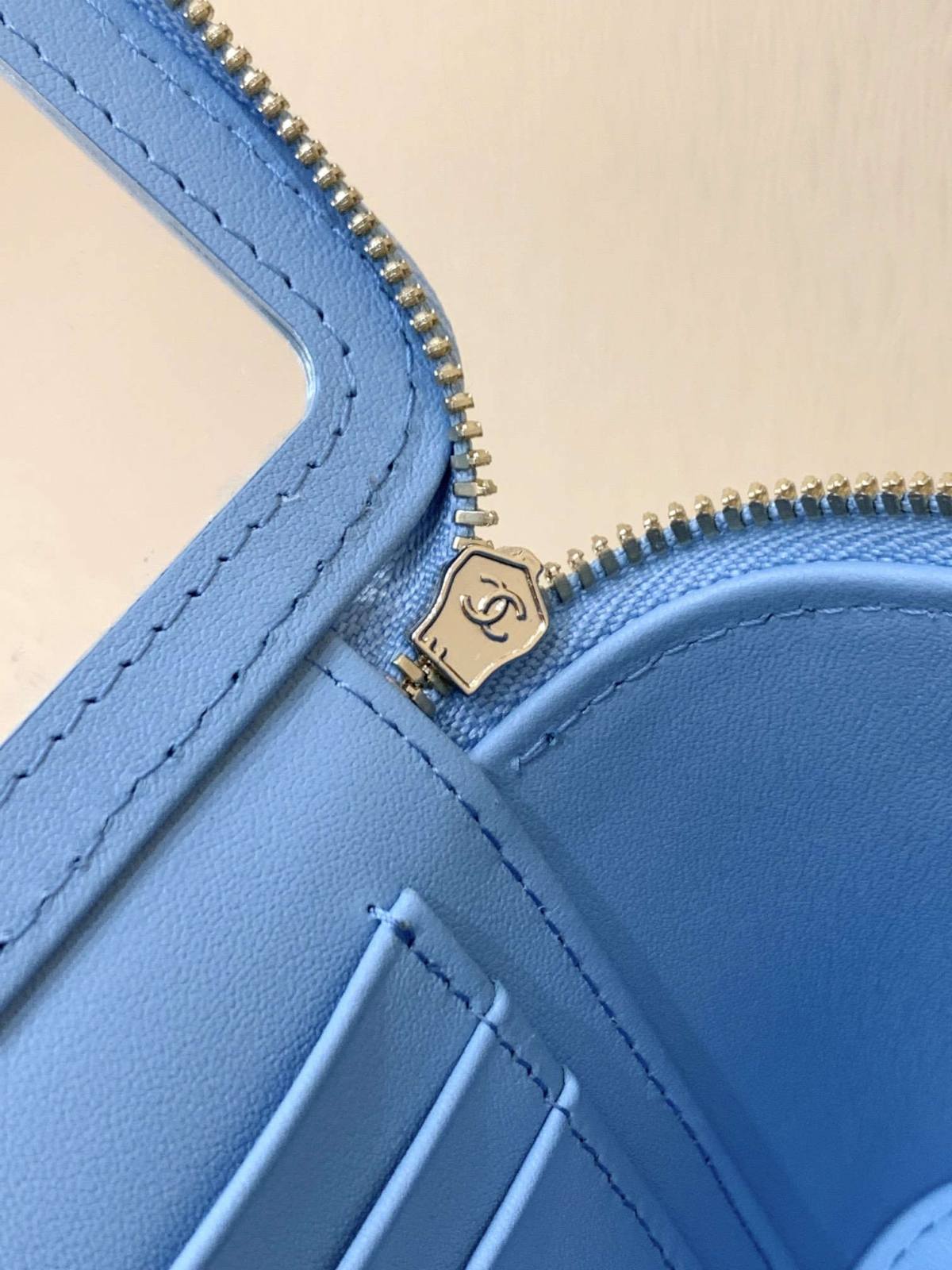 Ellebag’s Masterful Recreation of the Chanel Top Handle Vanity AP2805: A Journey Through Four Exquisite Hues(2025 Jan Updated)-Best Quality Fake Louis Vuitton Bag Online Store, Replica designer bag ru