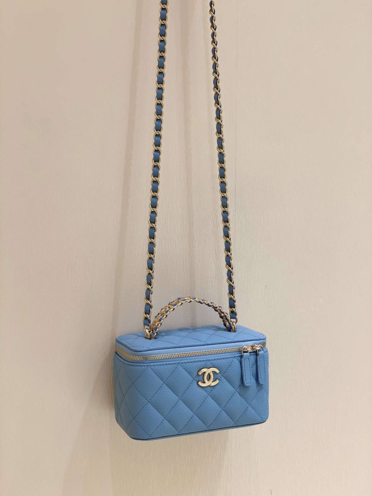 Ellebag’s Masterful Recreation of the Chanel Top Handle Vanity AP2805: A Journey Through Four Exquisite Hues(2025 Jan Updated)-Best Quality Fake Louis Vuitton Bag Online Store, Replica designer bag ru