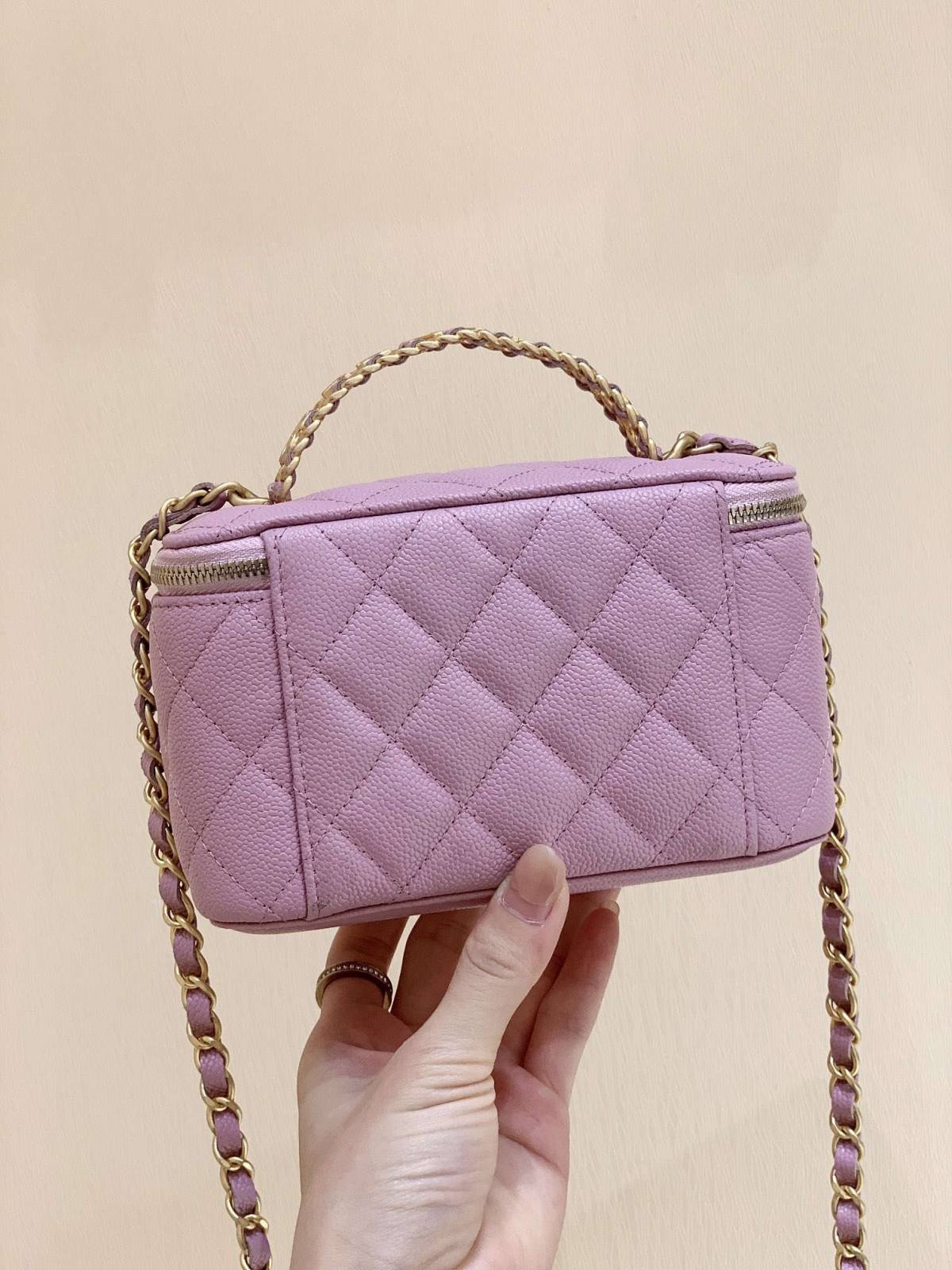 Ellebag’s Masterful Recreation of the Chanel Top Handle Vanity AP2805: A Journey Through Four Exquisite Hues(2025 Jan Updated)-Best Quality Fake Louis Vuitton Bag Online Store, Replica designer bag ru