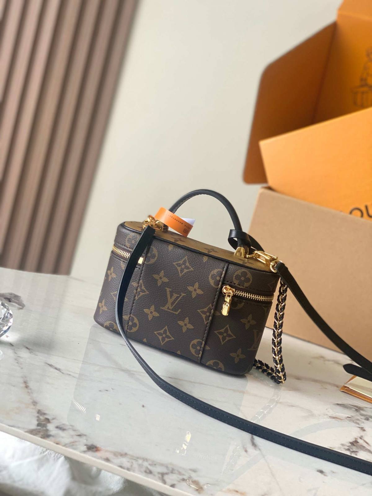 “Ellebag’s 1:1 Replica of Louis Vuitton Vanity Chain 💰ouch Handbag M47125: A Triumph of Craftsmanship”(2025 Jan Updated)-Best Quality Fake Louis Vuitton Bag Online Store, Replica designer bag ru