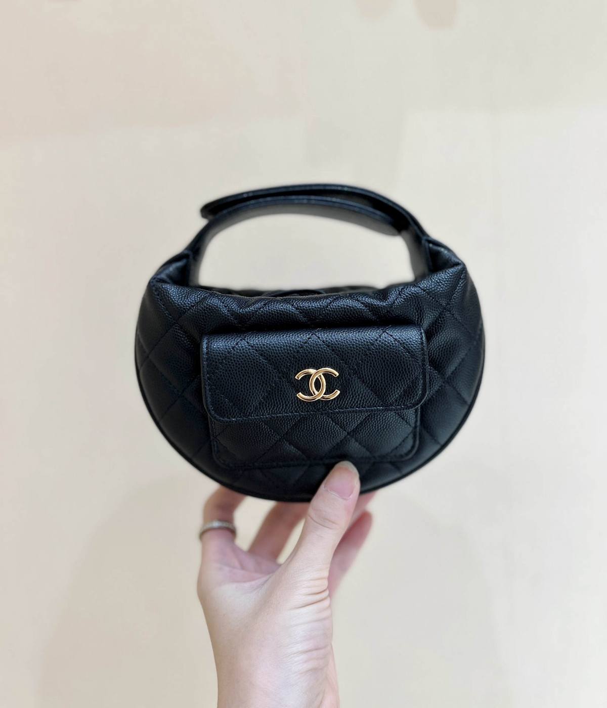 Ellebag’s Masterful Replica: The Black Caviar Leather Chanel AP3467 with Gold Hardware(2025 Feb Updated)-Best Quality Fake Louis Vuitton Bag Online Store, Replica designer bag ru