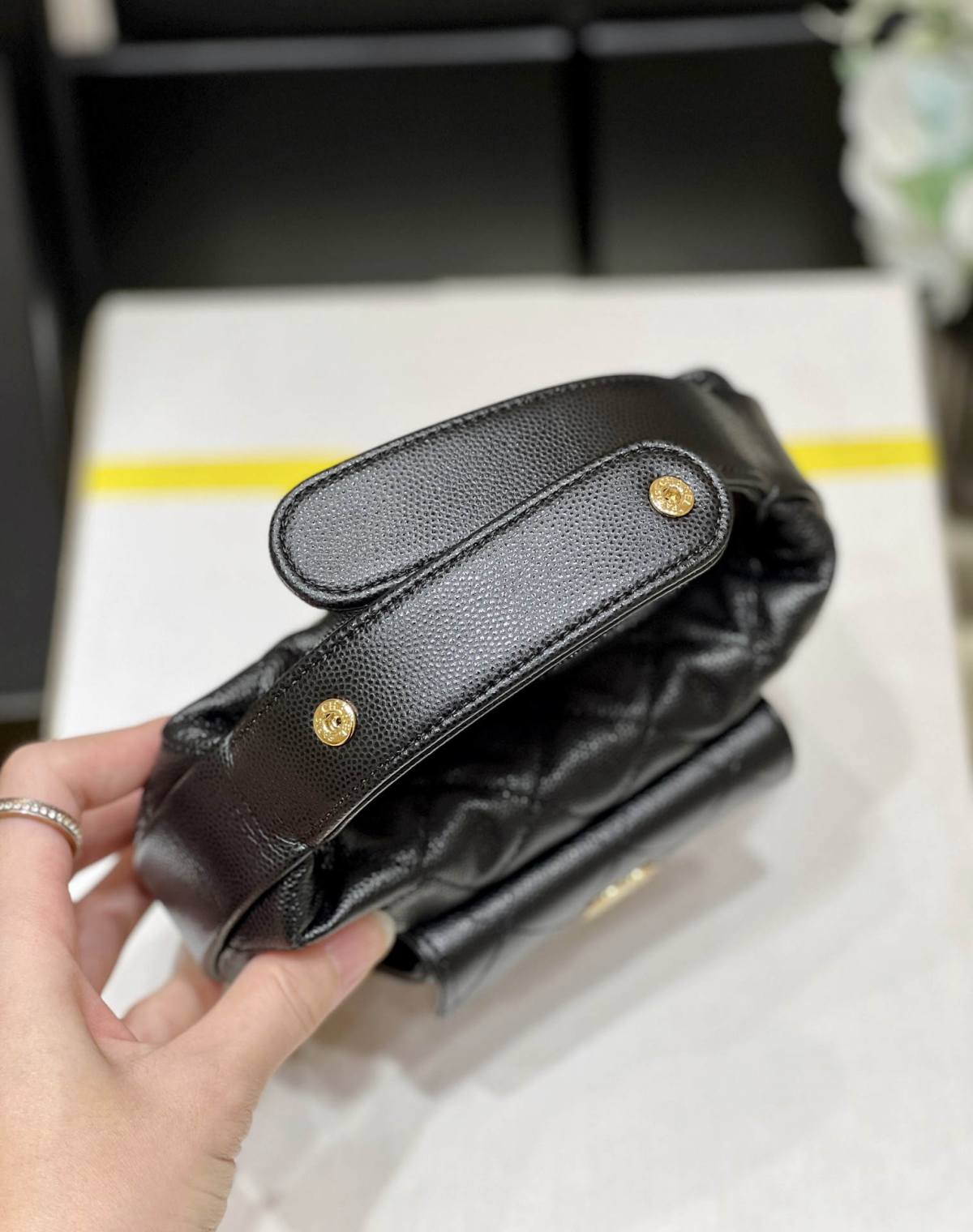 Ellebag’s Masterful Replica: The Black Caviar Leather Chanel AP3467 with Gold Hardware(2025 Feb Updated)-Best Quality Fake Louis Vuitton Bag Online Store, Replica designer bag ru