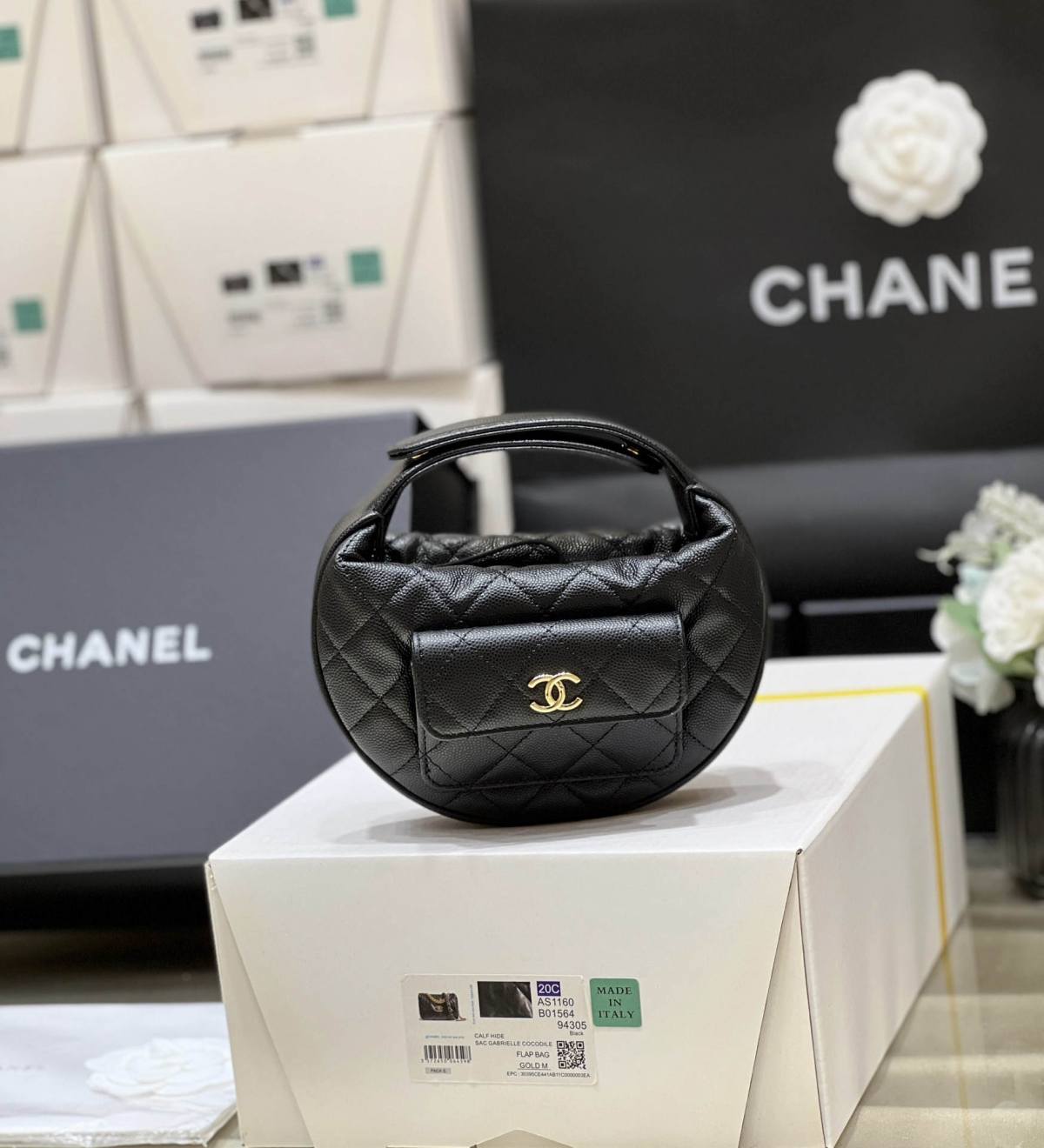 Ellebag’s Masterful Replica: The Black Caviar Leather Chanel AP3467 with Gold Hardware(2025 Feb Updated)-Best Quality Fake Louis Vuitton Bag Online Store, Replica designer bag ru