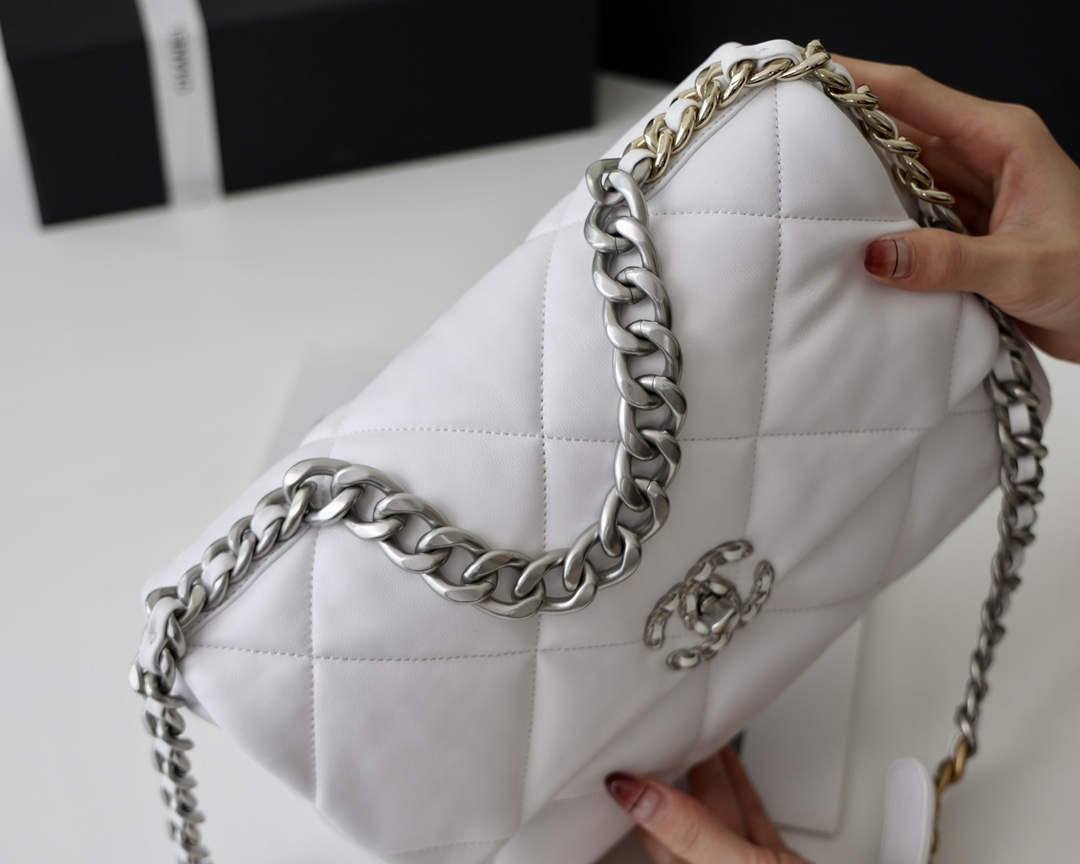 Ellebag’s Meticulous Recreation of the Chanel 19 Bag: A Comparative Study of AS1160 and AS1161 Models(2025 Feb Updated)-Best Quality Fake Louis Vuitton Bag Online Store, Replica designer bag ru